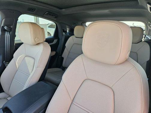 2026 Porsche Cayenne Cayenne S E-Hybrid