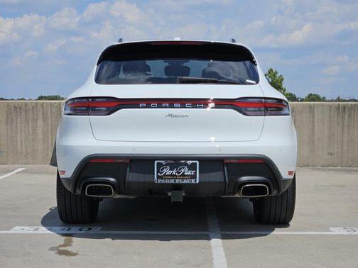 2024 Porsche Macan AWD