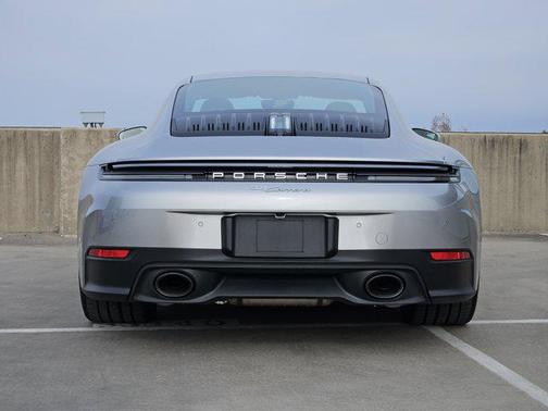 2026 Porsche 911 Carrera