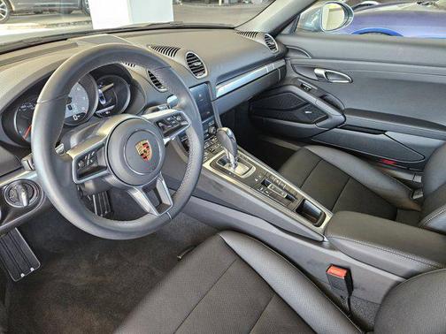 2025 Porsche 718 Boxster S