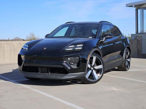 2025 Porsche Macan Electric