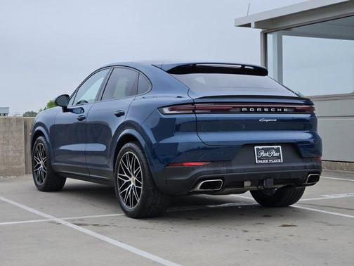 2024 Porsche Cayenne Coupe AWD