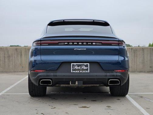 2024 Porsche Cayenne Coupe AWD