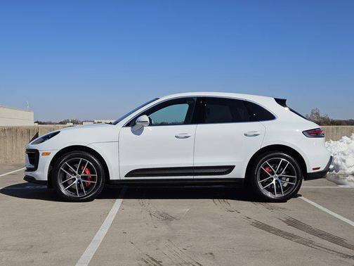 2025 Porsche Macan S