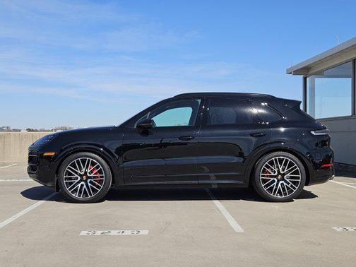 2026 Porsche Cayenne GTS