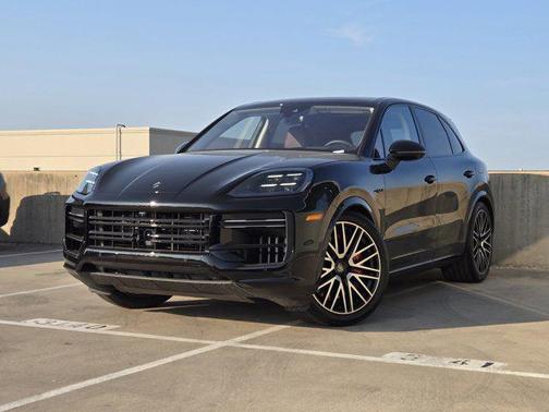 2026 Porsche Cayenne Turbo