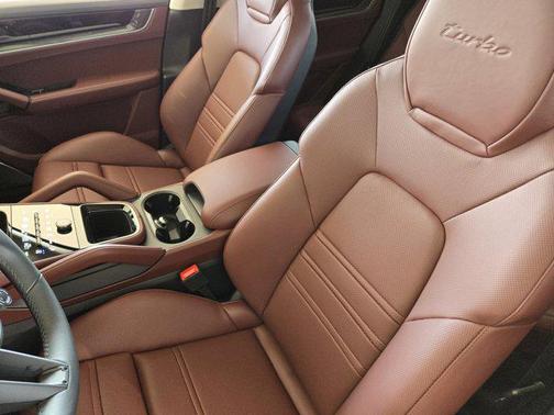 2026 Porsche Cayenne Turbo