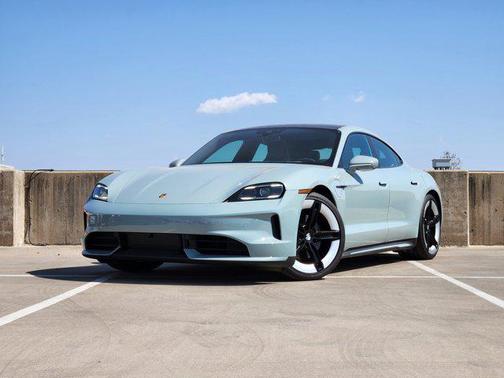 2025 Porsche Taycan RWD