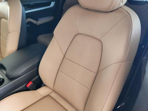 2026 Porsche Cayenne Cayenne S E-Hybrid