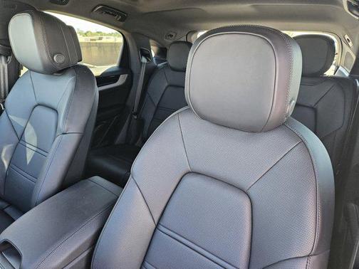 2026 Porsche Cayenne Cayenne E-Hybrid