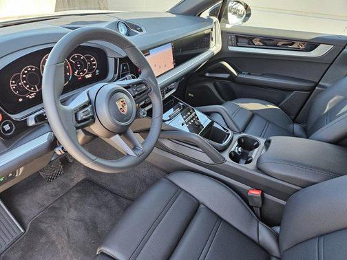 2026 Porsche Cayenne Cayenne E-Hybrid