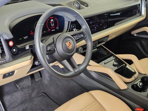 2025 Porsche Cayenne Cayenne