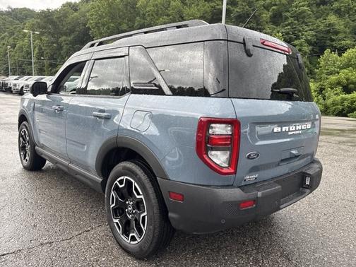 AZURE GRAY METALLIC TRI-COA 2025 Ford Bronco Sport OUTER BANKS
