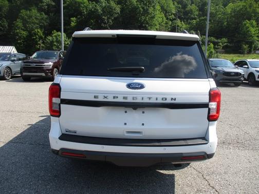 2023 Ford Expedition XL