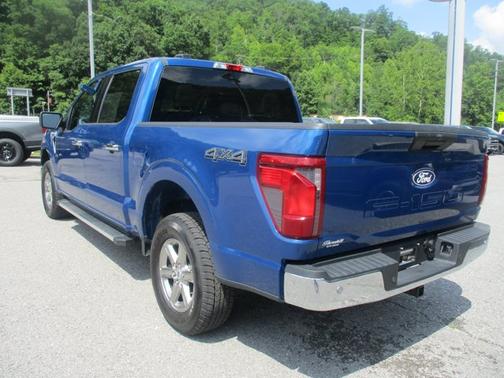 ATLAS BLUE METALLIC 2025 Ford F-150 XLT