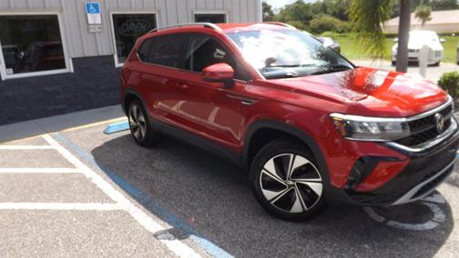 2024 Volkswagen Taos 1.5T SE