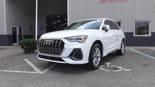 2024 Audi Q3 Premium 45 TFSI S line quattro Tiptronic