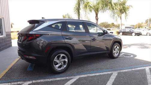 2024 Hyundai TUCSON SE