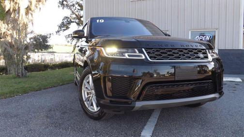 2019 Land Rover Range Rover Sport SE