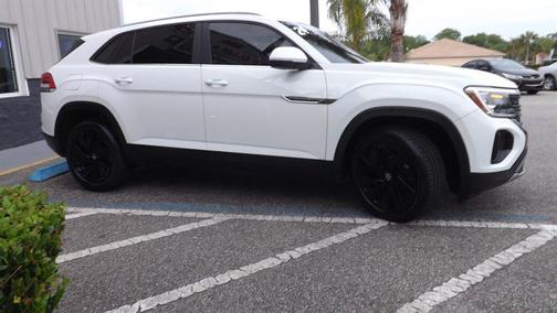 Pure White 2024 Volkswagen Atlas Cross Sport 2.0T SE w/Technology 4MOTION