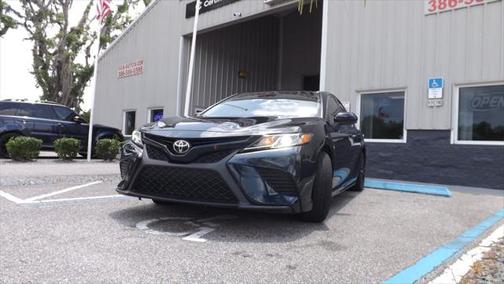 2018 Toyota Camry SE