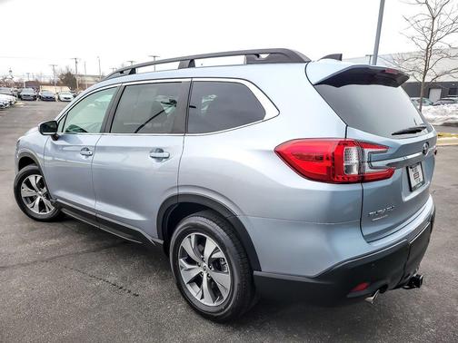 2023 Subaru Ascent Premium 7-Passenger