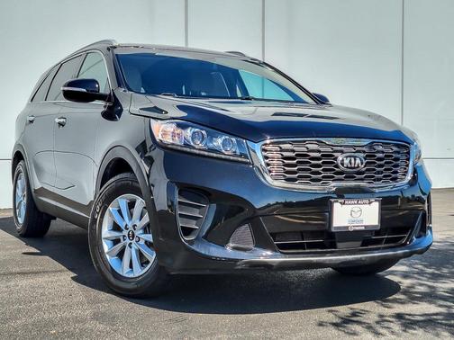 2020 Kia Sorento LX