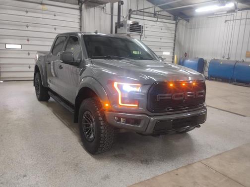 2020 Ford F-150 Raptor