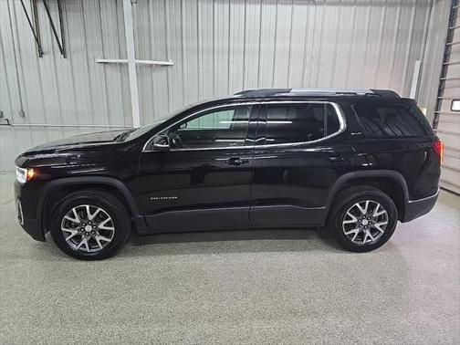2023 GMC Acadia AWD SLT