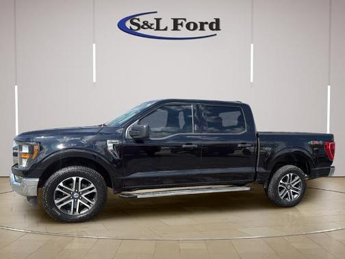 AGATE BLACK METALLIC 2023 Ford F-150 XLT