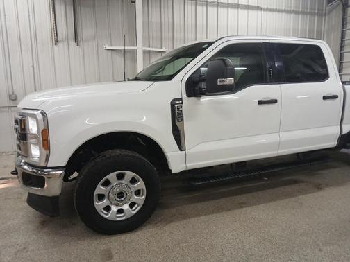 2024 Ford F-250 XLT