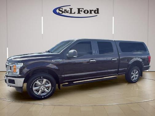 MAGMA RED 2018 Ford F-150 XLT
