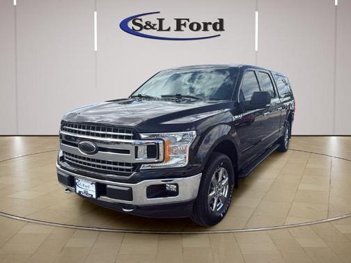 MAGMA RED 2018 Ford F-150 XLT
