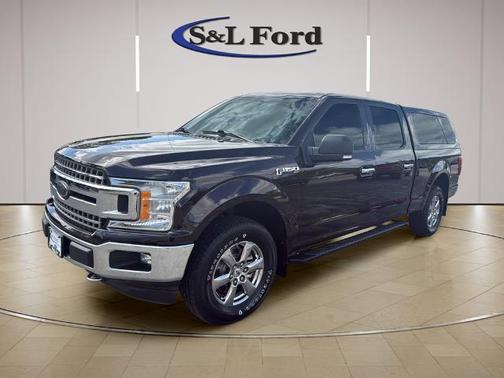 MAGMA RED 2018 Ford F-150 XLT