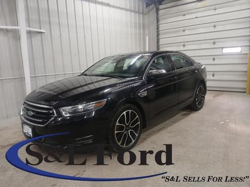 2019 Ford Taurus LIMITED