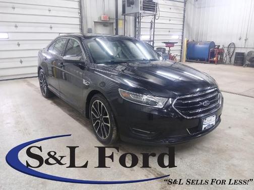 2019 Ford Taurus LIMITED