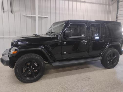2022 Jeep Wrangler Unlimited Sahara