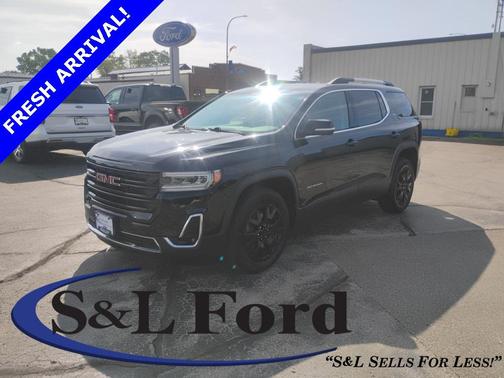 2023 GMC Acadia AWD SLT