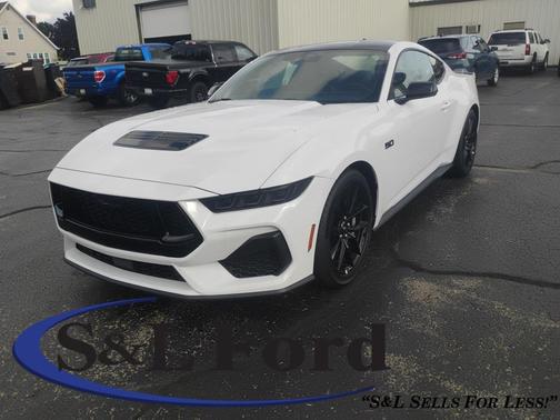 2025 Ford Mustang GT Premium