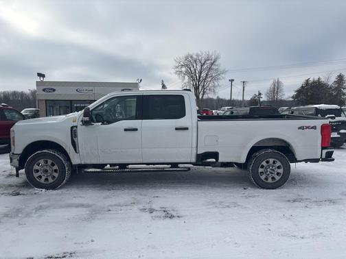 2024 Ford F-250 XLT