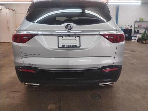 2022 Buick Enclave AWD Essence