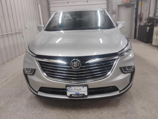 2022 Buick Enclave AWD Essence