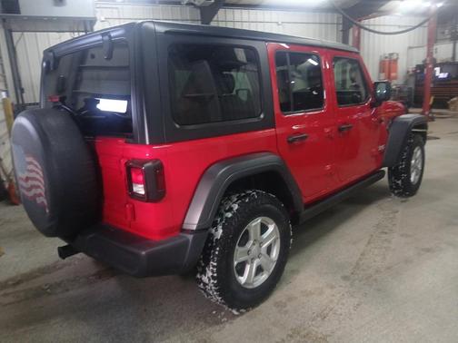 2018 Jeep Wrangler Unlimited Sport