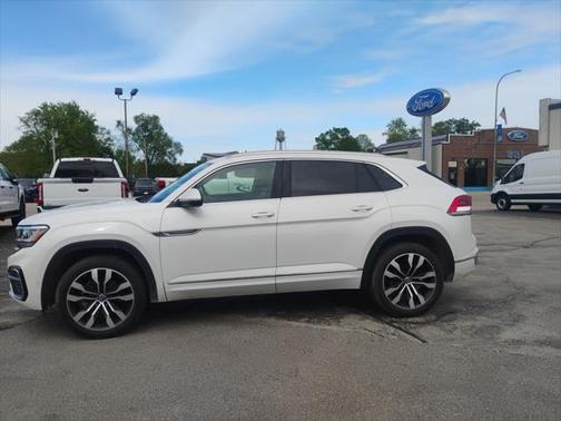 2023 Volkswagen Atlas Cross Sport 3.6L V6 SEL Premium R-Line