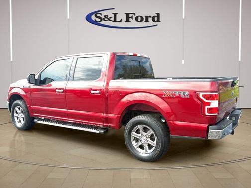 RUBY RED METALLIC 2019 Ford F-150 XLT