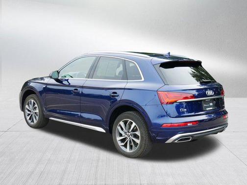 2024 Audi Q5 45 S line Prestige