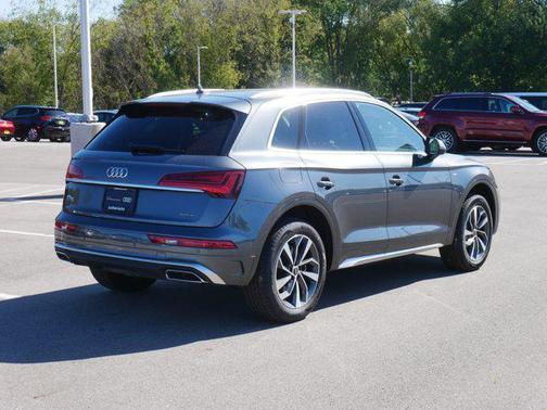 2025 Audi Q5 45 S line Premium Plus
