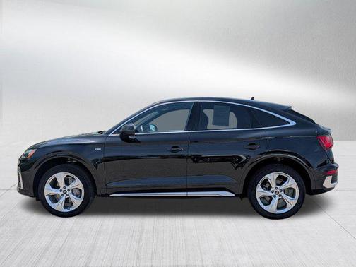 Mythos Black Metallic 2023 Audi Q5 45 S line Premium Plus