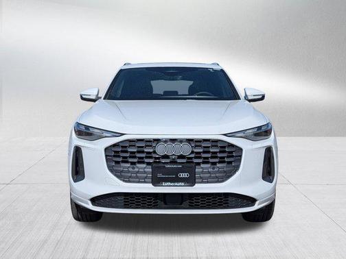 2025 Audi Q5 Premium TFSI quattro S tronic