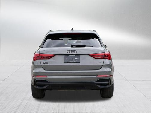Chronos Gray Metallic 2025 Audi Q3 Premium 45 TFSI S line quattro Tiptronic